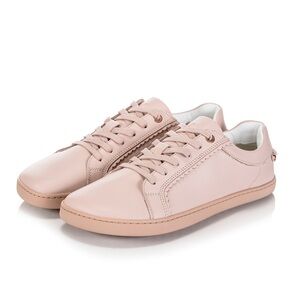 Shapen Barefoot Sneakers Feeling Chic EUC 42